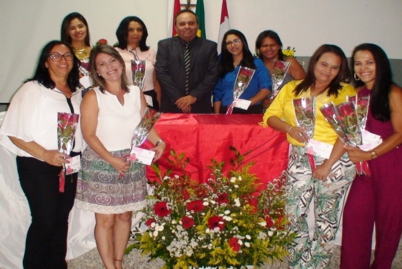 SESSÃO SOLENE EM HOMENAGEM AO DIA INTERNACIONAL DA MULHER